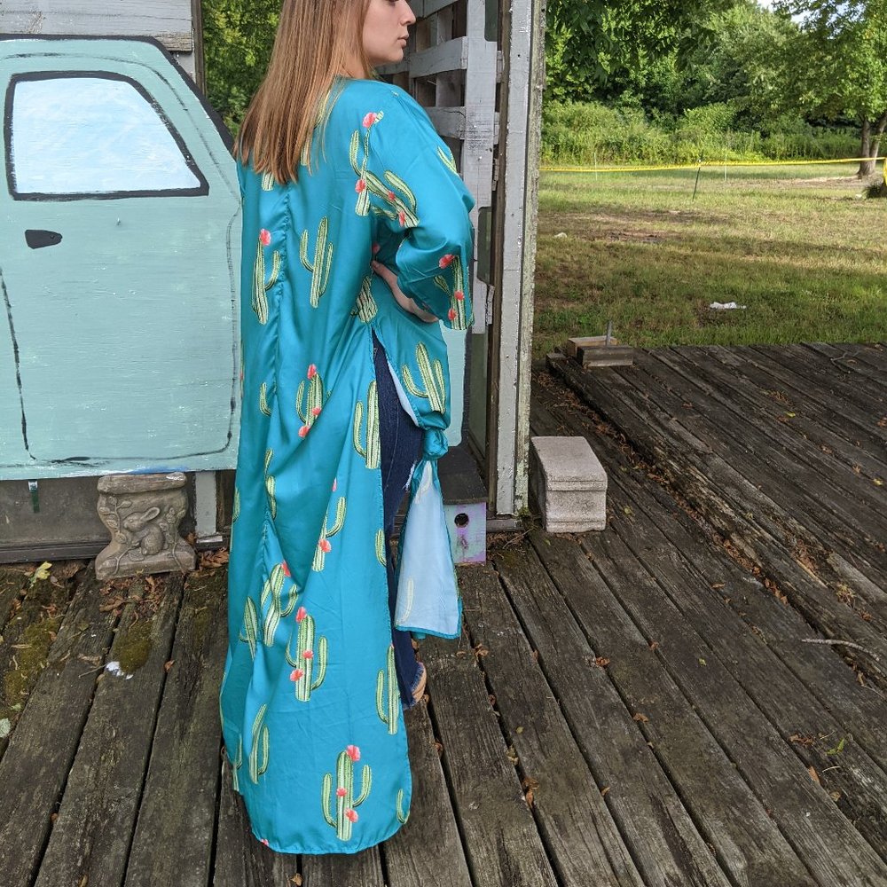 Cactus Print Duster - Picture 4 of 5